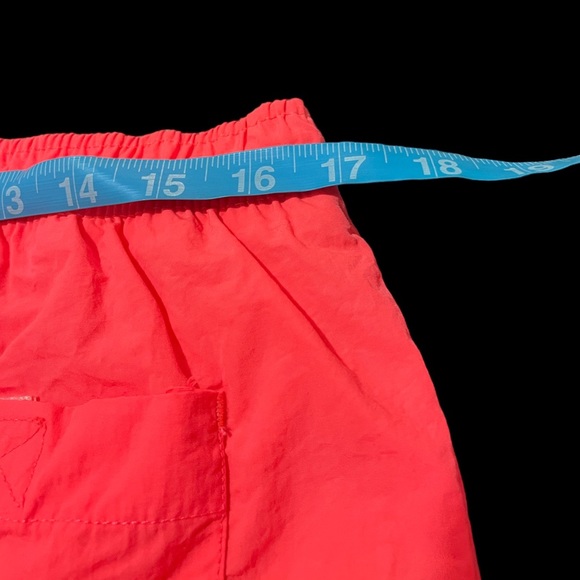 Vintage surf shorts - Picture 4 of 7